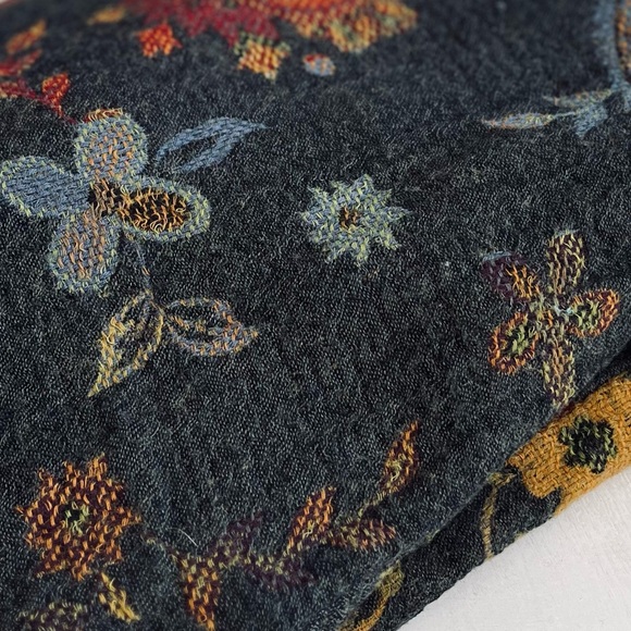 [J. Peterman] Y2K Floral + Paisley Jacquard Lightweight  Wool Fringe Cardigan - Picture 5 of 7